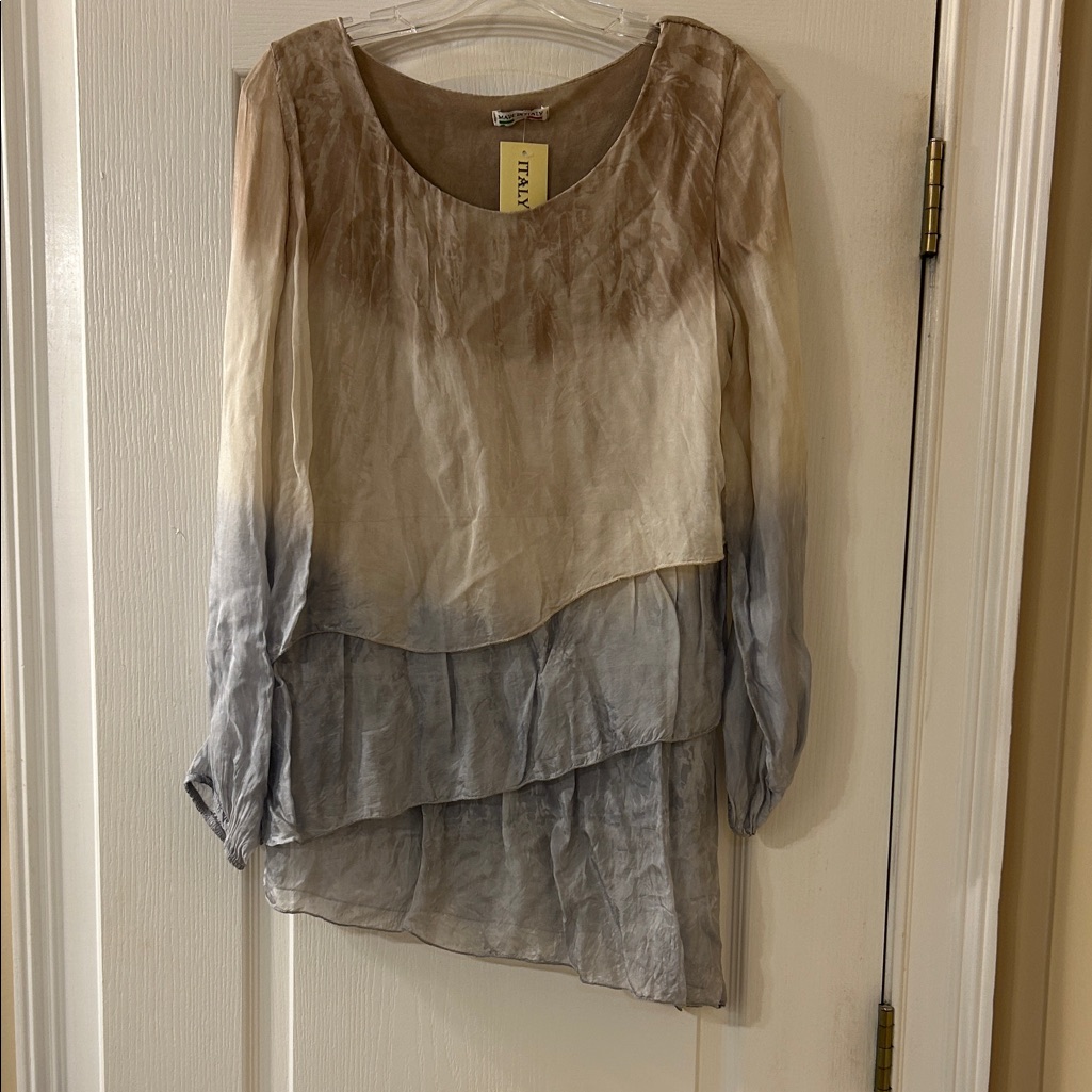 Elegant Ombre Layered Blouse - Cream And Gray